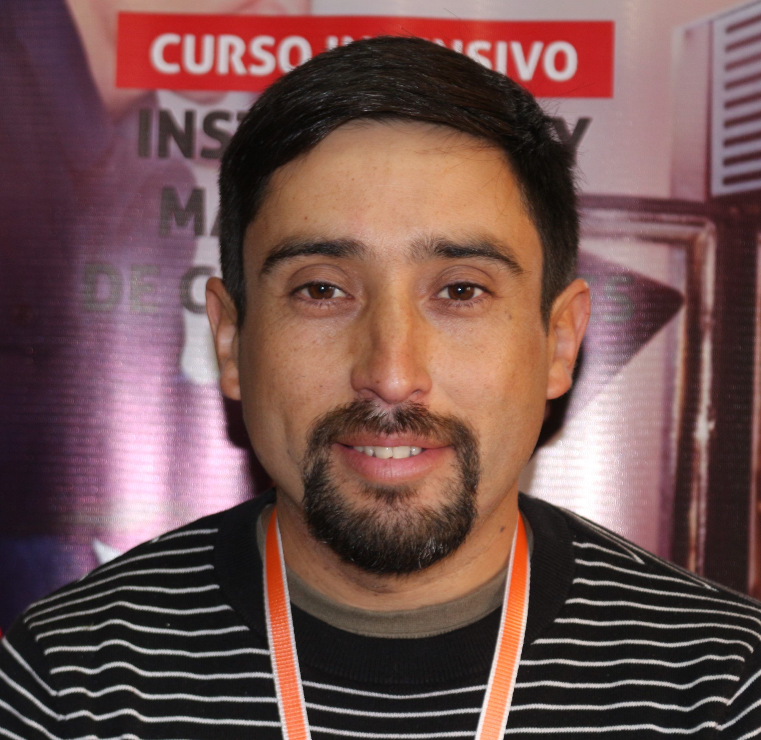 Francisco Valenzuela Piña 16.335.778-k Juan Luis Reyes Reyes