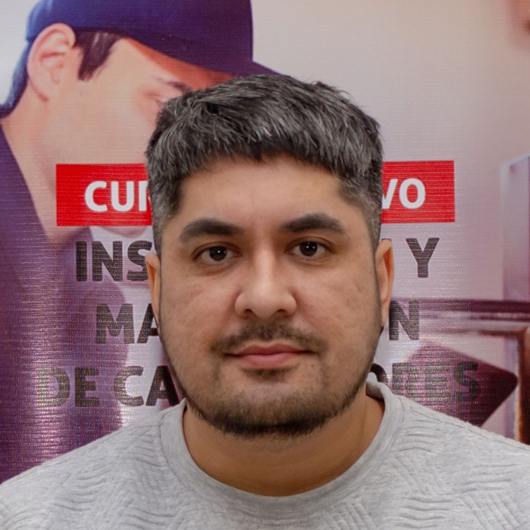 Mario Ruiz Ojeda Juan Luis Reyes Reyes